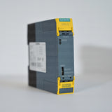 Siemens 3SK1211-1BB40  SIRIUS Safety Relay